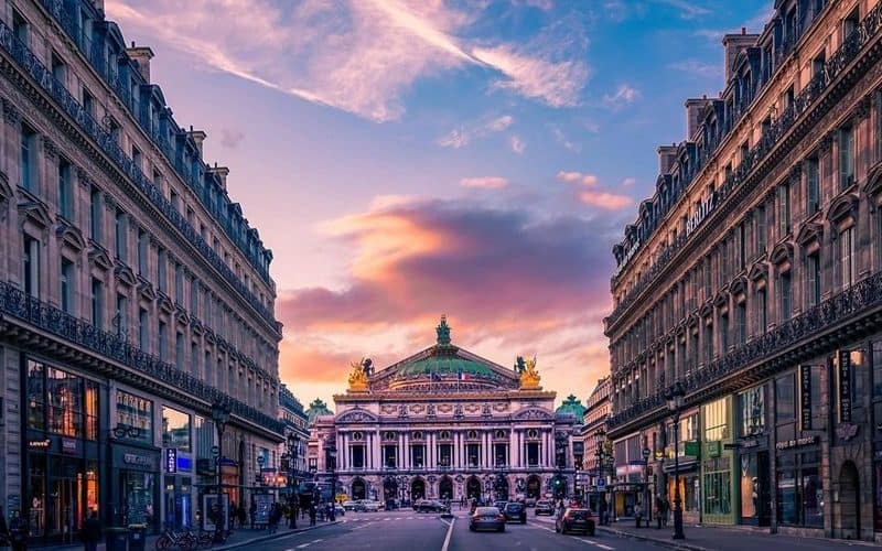 Tạp chí Du lịch Wanderlust Tips Opera Palais Garnier: Tinh hoa nghệ thuật kiến trúc Pháp