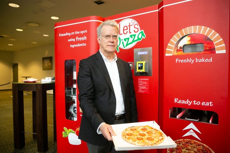 Wanderlust Tips trai nghiem mua hang o nhung may ban hang doc dao 03