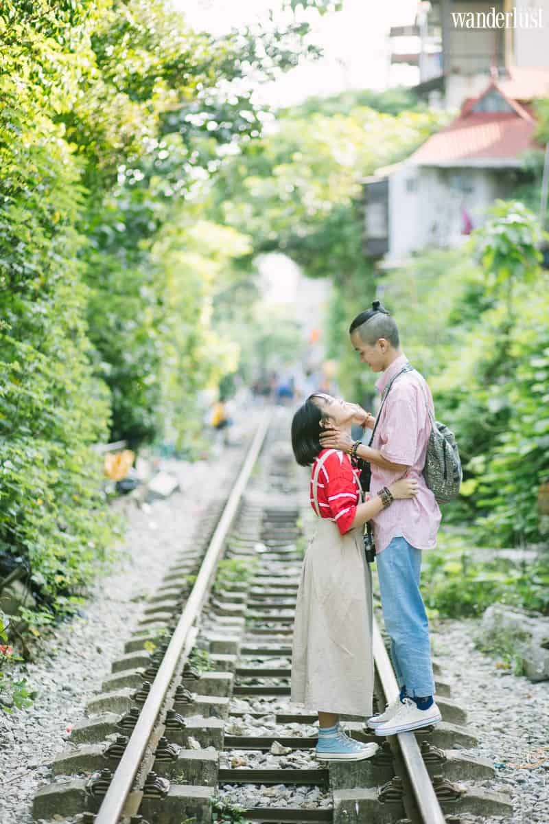 Wanderlust tips check in con duong tau xanh muot tuyet dep o ha noi 4