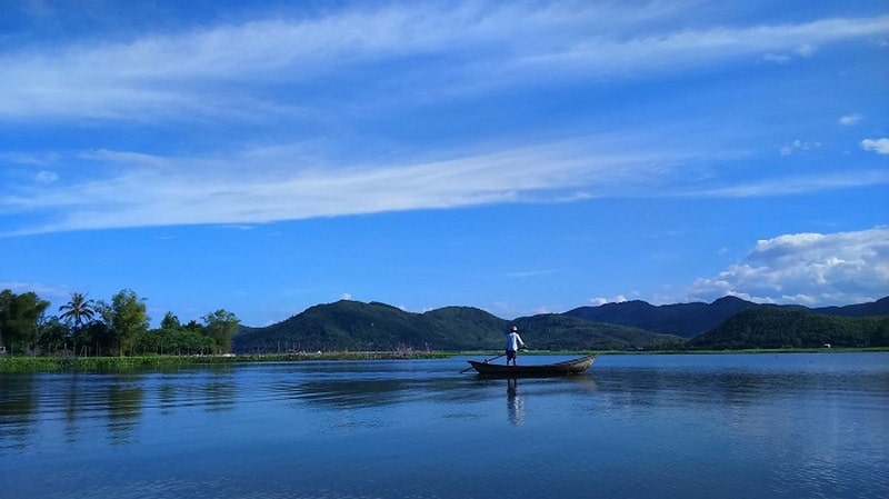 Biển Sa Huỳnh nhuộm xanh miền nắng gió Quảng Ngãi 14 wanderlust tips bien sa huynh nhuom xanh mien nang gio quang ngai 6