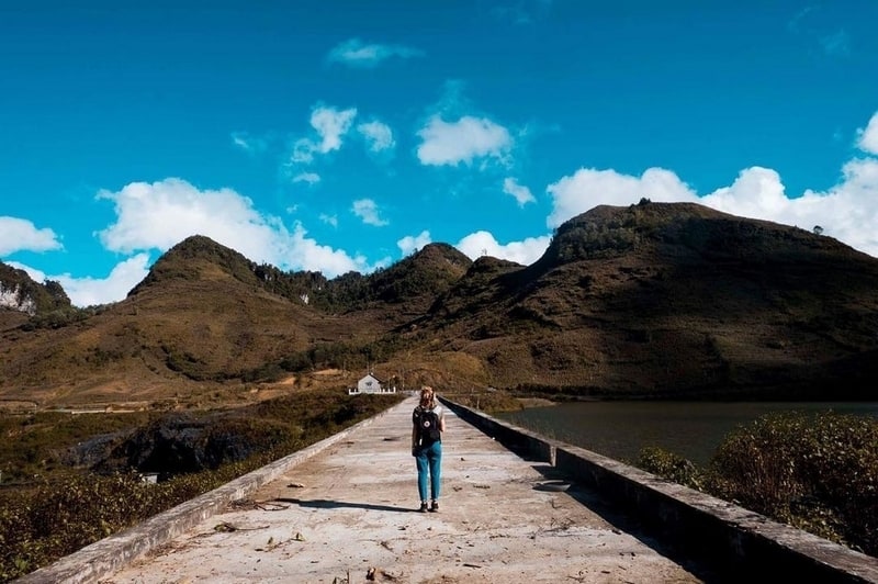wanderlust tips du lich sin ho chim dam trong may benh bong mien nui lai chau 9