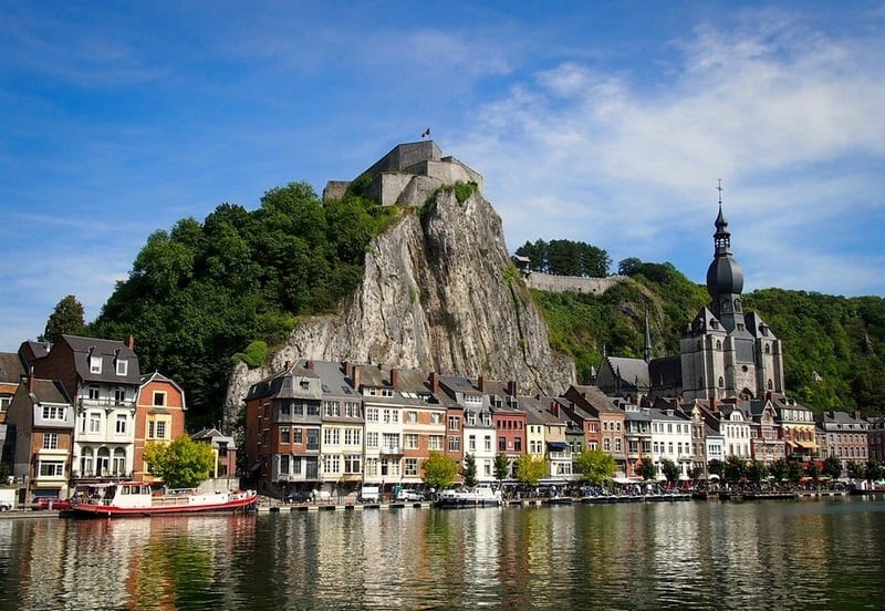 wanderlust tips ghe qua thi tran dinant nghe tieng ken saxophone quyen ru 6