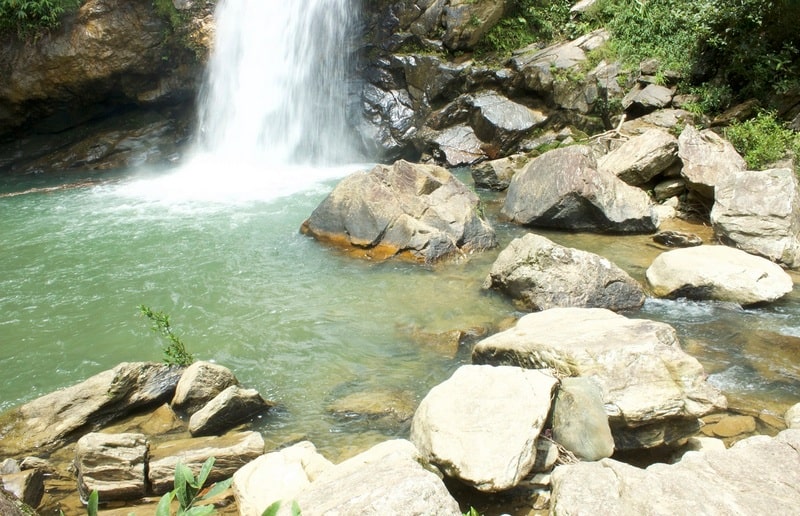 wanderlust tips nguoc len tay bac nghe khuc hoan ca o thac pu nhu 1