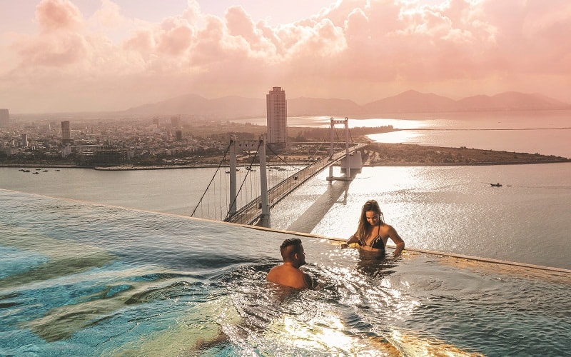Danang Golden Bay xuất sắc đoạt giải Leading New Hotel 5 Wanderlust Tips Danang Golden Bay xuat sac doat giai Leading New Hotel 02