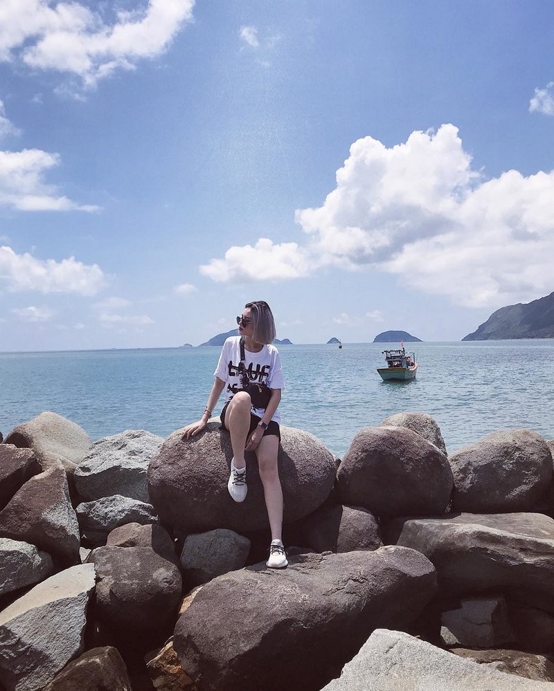 wanderlust tips ghe chan den dam trau xanh ngat niu lai binh yen 6