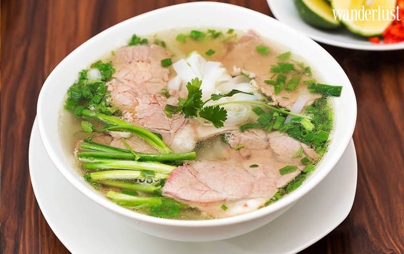 Wanderlust tips ghe chan binh lieu ngam hoa lau no trang ca khoang troi 12