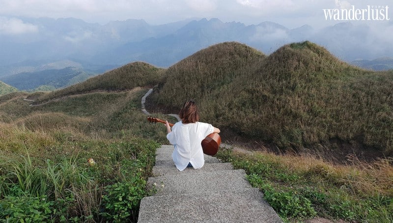 Wanderlust tips ghe chan binh lieu ngam hoa lau no trang ca khoang troi 7