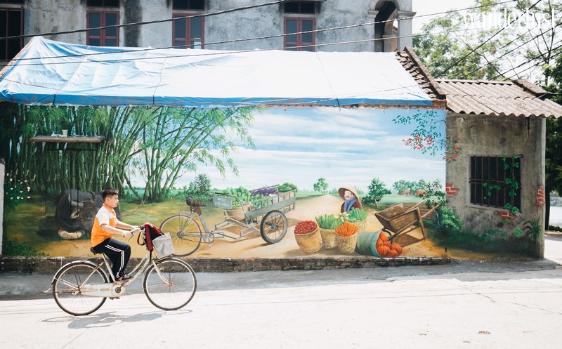 Tạp chí Du lịch Wanderlust Tips | Đến với Chử Xá làng bích họa đầu tiên ở ngoại thành Hà Nội