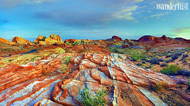 Tạp chí Du lịch Wanderlust Tips | Ngắm nhìn dãy núi cầu vồng tại Trung Quốc đẹp như mơ