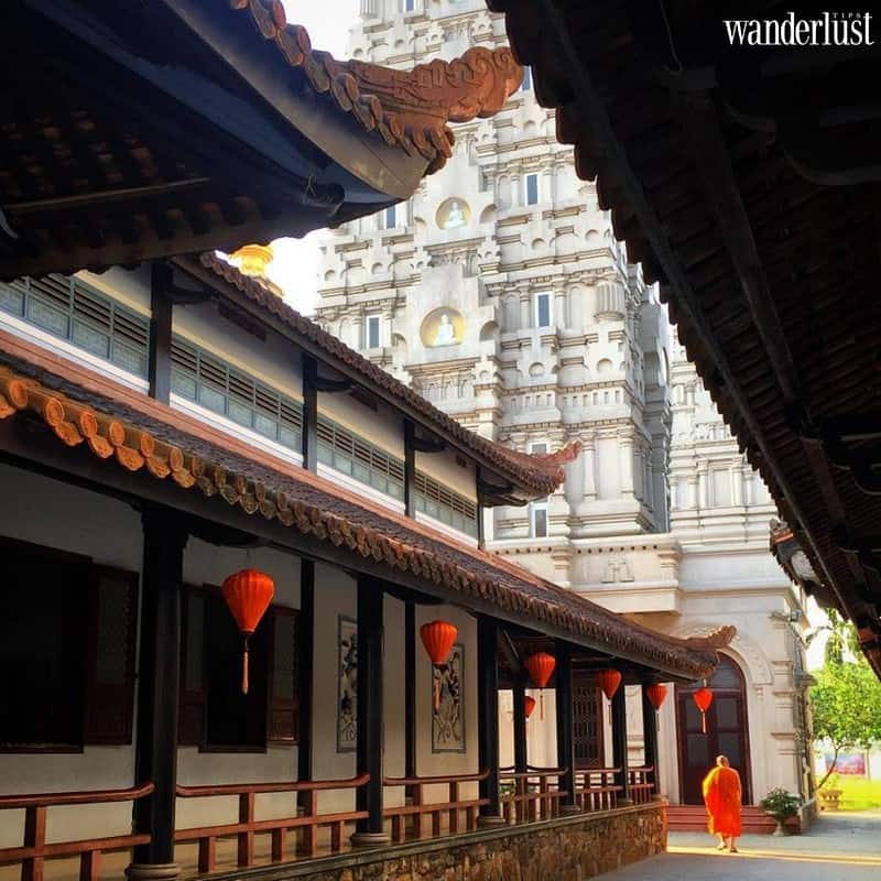 Những ngôi chùa cổ kính đẹp xuất sắc ở Huế nhất định phải ghé thăm mùa thu này 7 Wanderlust tips top 3 ngoi chua noi tieng linh thieng bac nhat xu hue 4 1