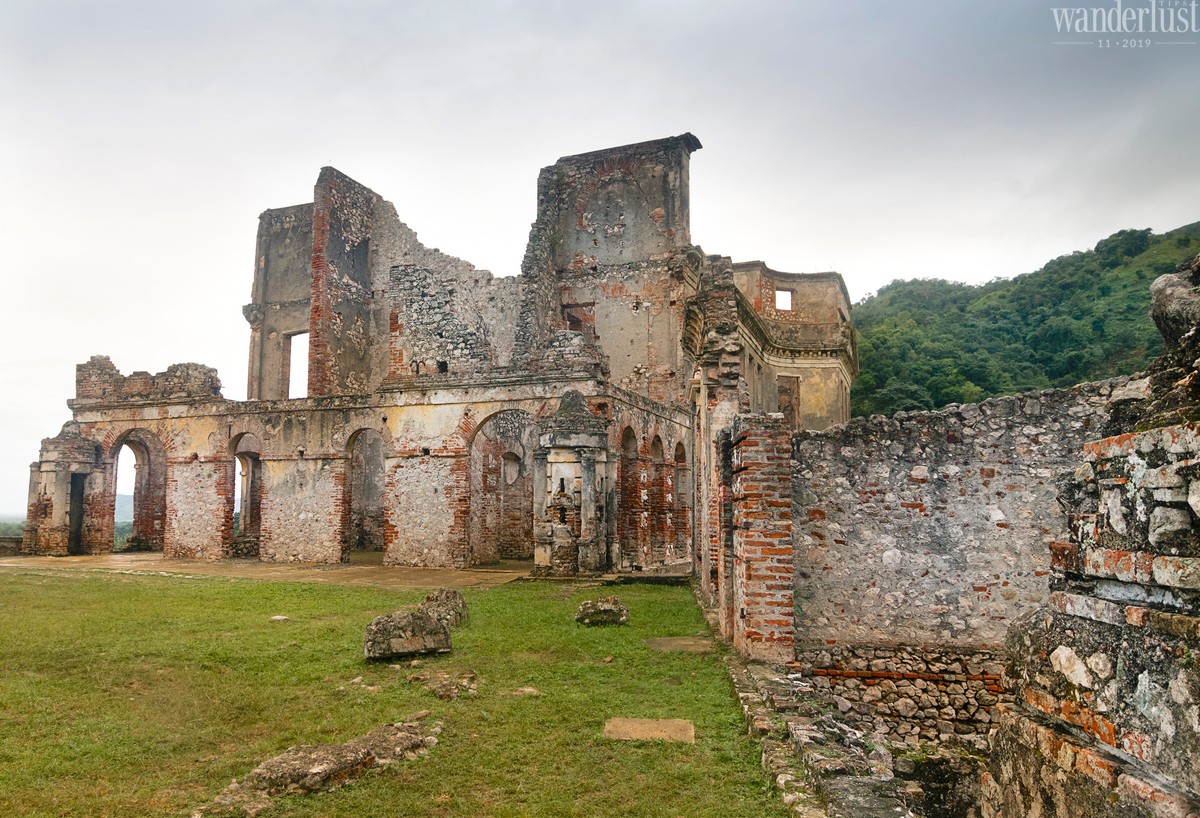 Tạp chí Du lịch Wanderlust Tips | Những pháo đài đá sừng sững ở Haiti
