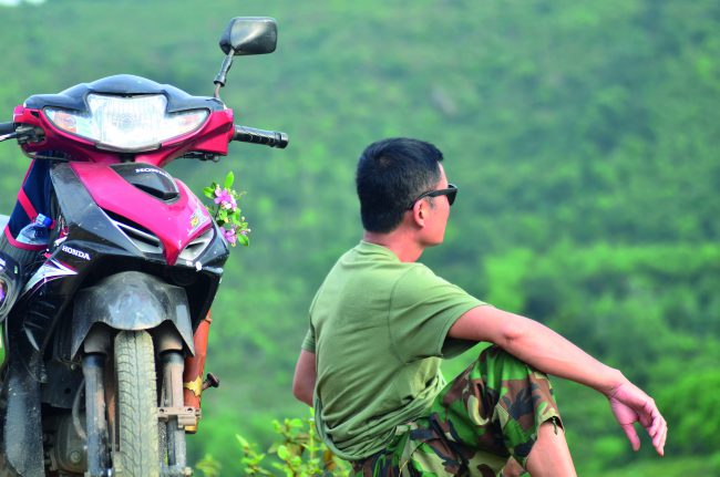 Share the love: Theo những vòng xe lăn bánh 8 wanderlust tips share the love theo nhung vong xe lan banh Du Gia