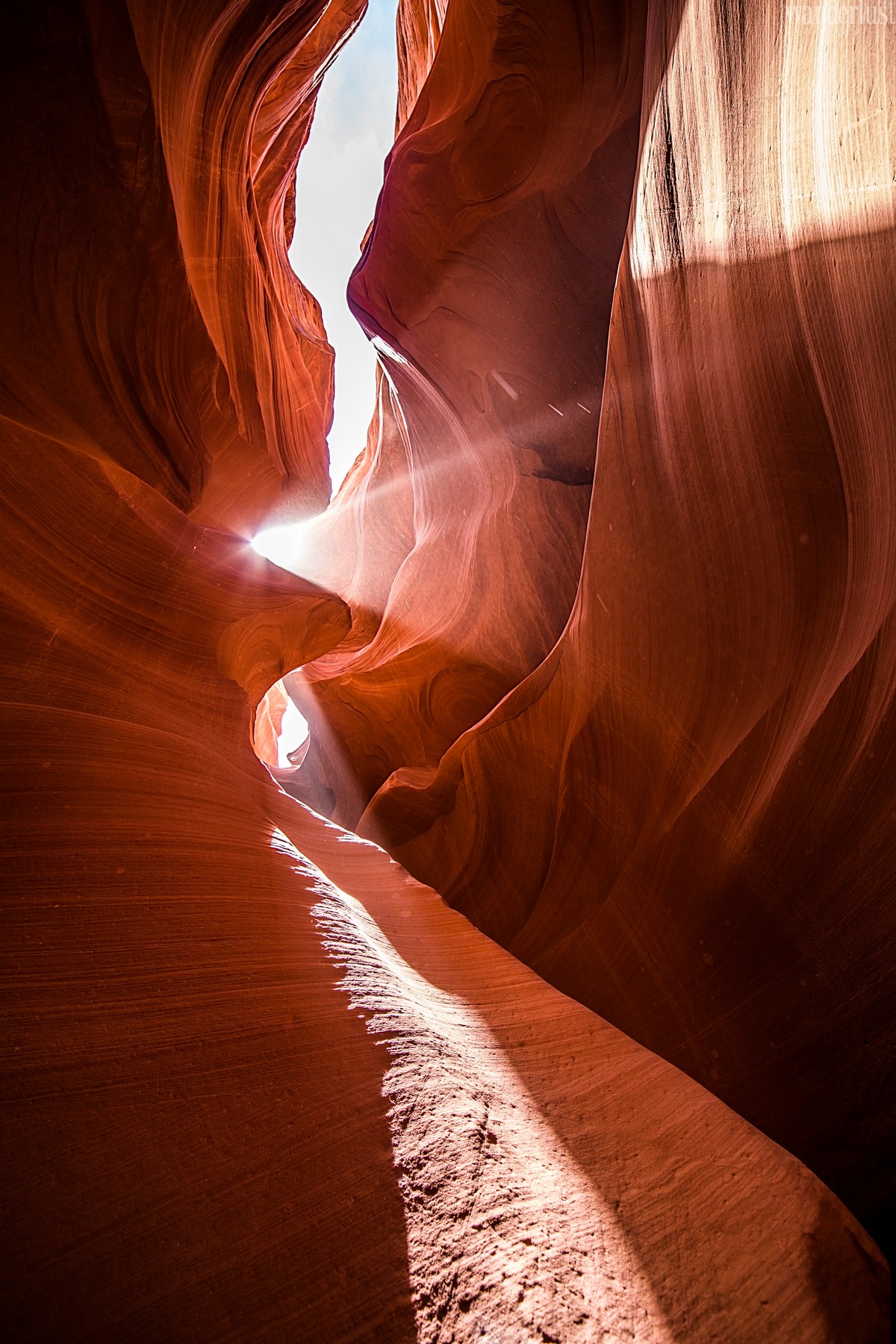 Tạp chí Du lịch Wanderlust Tips | Trên đường roadtrip vùng viễn Tây nước Mỹ