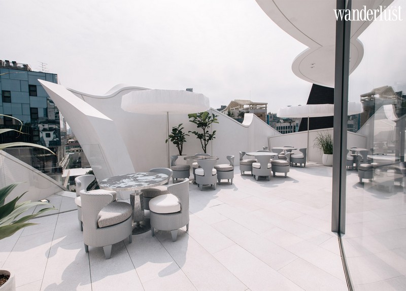 Tạp chí Du lịch Wanderlust Tips | House of Dior: Quán cà phê dành cho các tín đồ xa xỉ tại Seoul