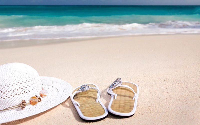 Những đôi giày du lịch mọi cô gái đều phải có cho những chuyến đi Những đôi giày du lịch mọi cô gái đều phải có cho những chuyến đi