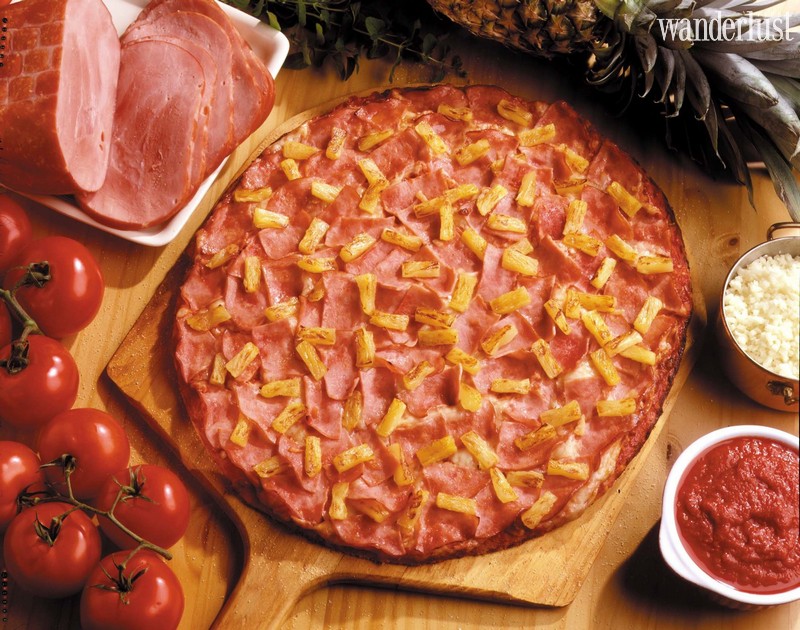 Pizza Hawaiian và sự thật bất ngờ về nguồn gốc 11 wanderlust tips Pizza Hawaiian va su that bat ngo ve nguon goc07