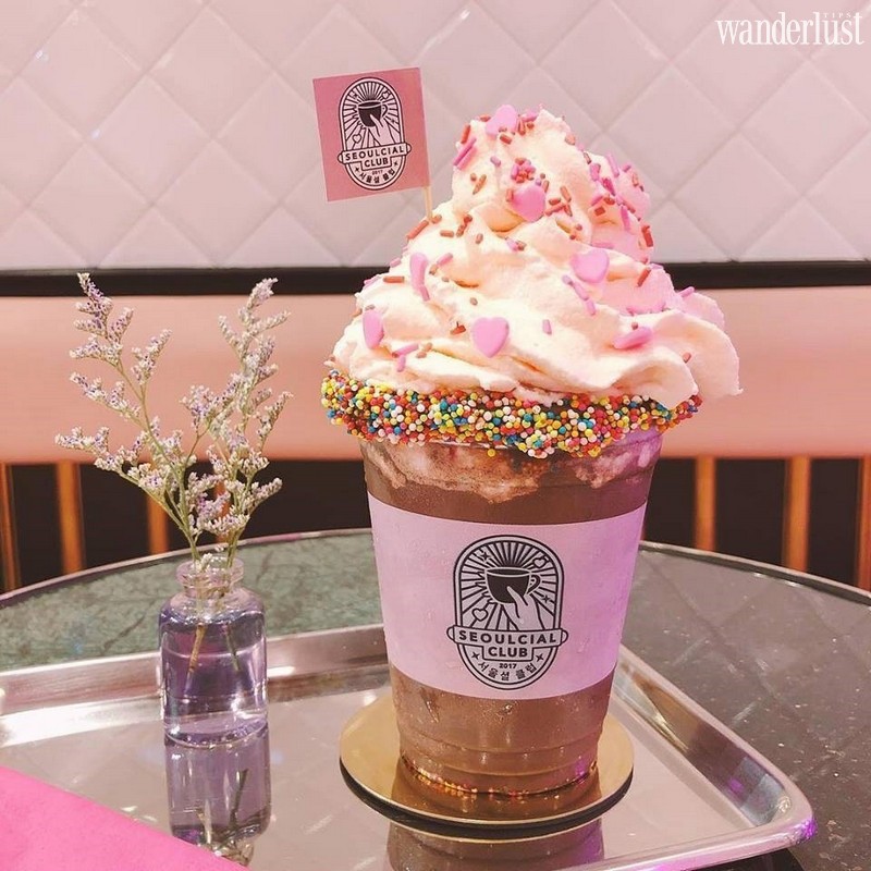 Tạp chí Du lịch Wanderlust Tips | Check-in ngay 4 tiệm cà phê ngập sắc hồng tại Bangkok