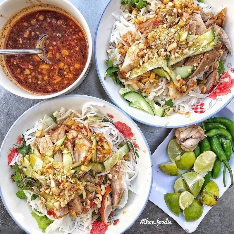 Đà Nẵng và những món ăn "ngập topping" không thể bỏ qua 5 Tạp chí Du lịch Wanderlust Tips | Đà Nẵng và những món ăn "ngập topping" không thể bỏ qua