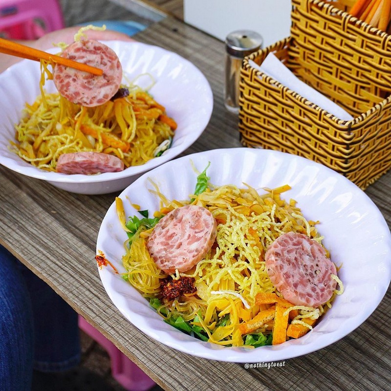 Đà Nẵng và những món ăn "ngập topping" không thể bỏ qua 9 wanderlust tips da nang va nhung mon an ngap topping05
