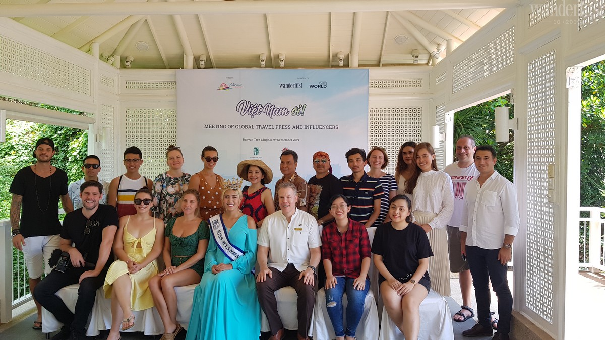 Tạp chí Du lịch Wanderlust Tips | Hello World #5: Việt Nam ơi!