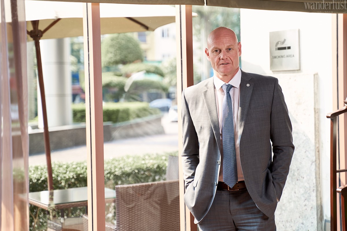 Tạp chí Du lịch Wanderlust Tips | Trò chuyện cùng ông Lee Pearce: Tổng quản lý khách sạn Pullman Hà Nội