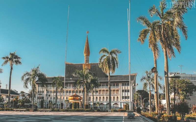 wanderlust tips brunei ve dep hoi giao giua long dong nam a1