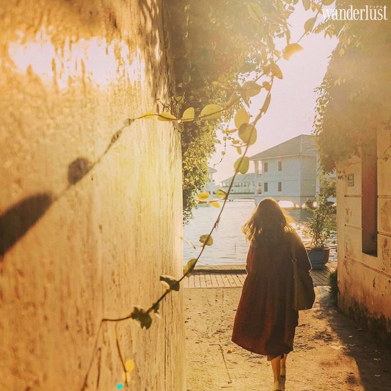 Tạp chí Du lịch Wanderlust Tips | Hà Nội: Hoàng hôn Hồ Tây làm ta say 