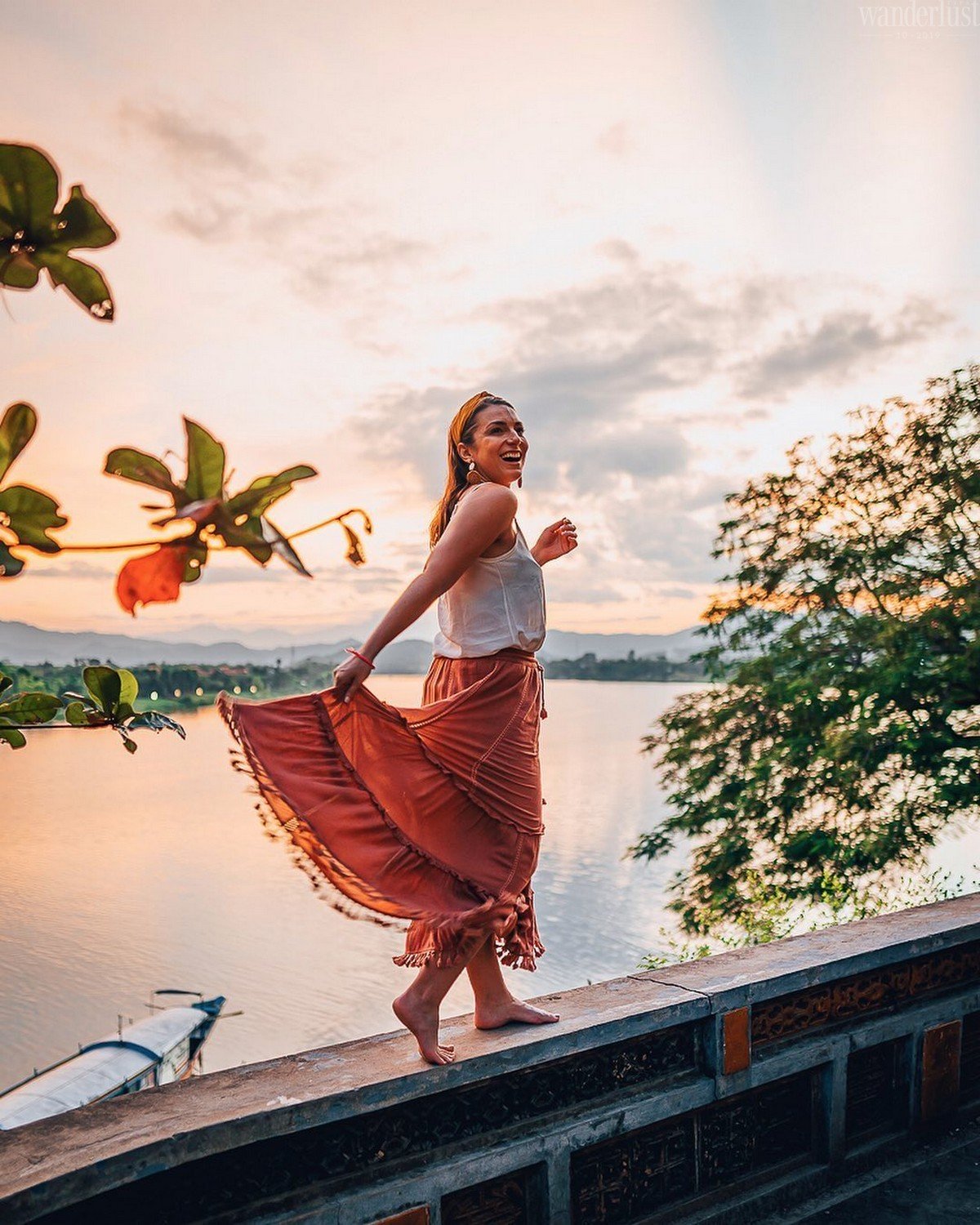 Hello World #5: Vì sao tôi yêu Việt Nam? 9 Tạp chí Du lịch Wanderlust Tips | Hello World #5: Vì sao tôi yêu Việt Nam?