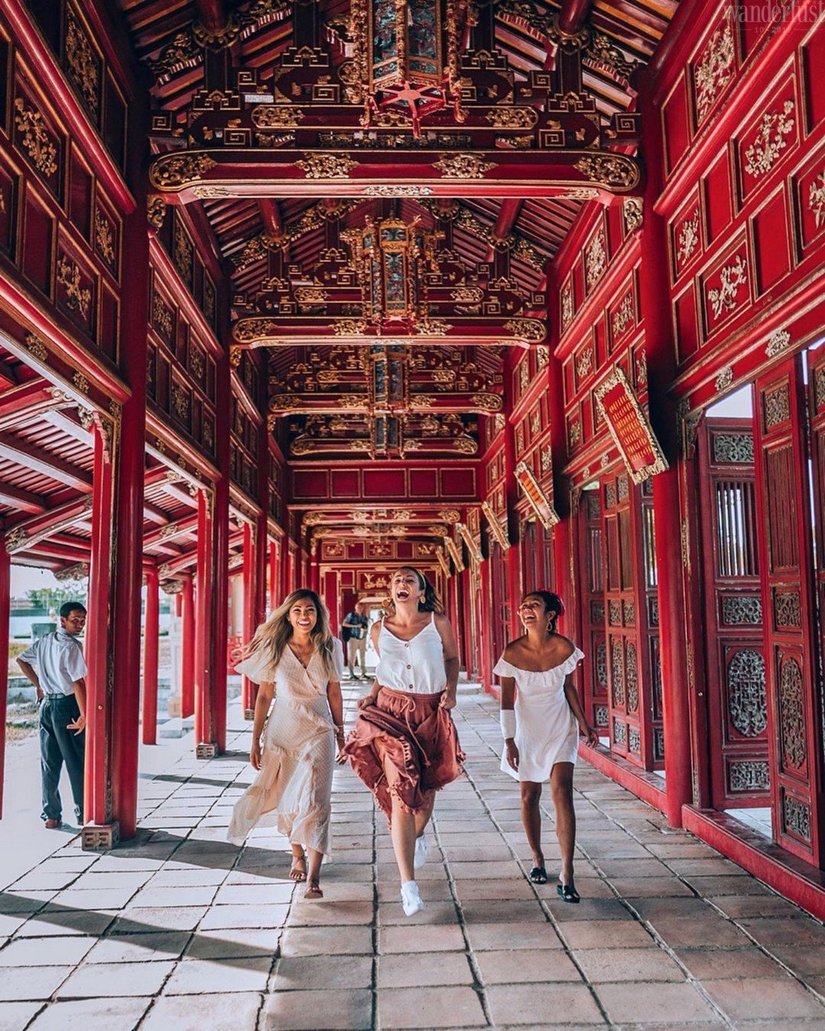 Tạp chí Du lịch Wanderlust Tips | Hello World #5: Việt Nam ơi!