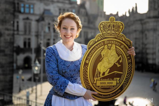 1Stollenfest Độc đáo lễ hội cắt bánh Giáng sinh khổng lồ 1