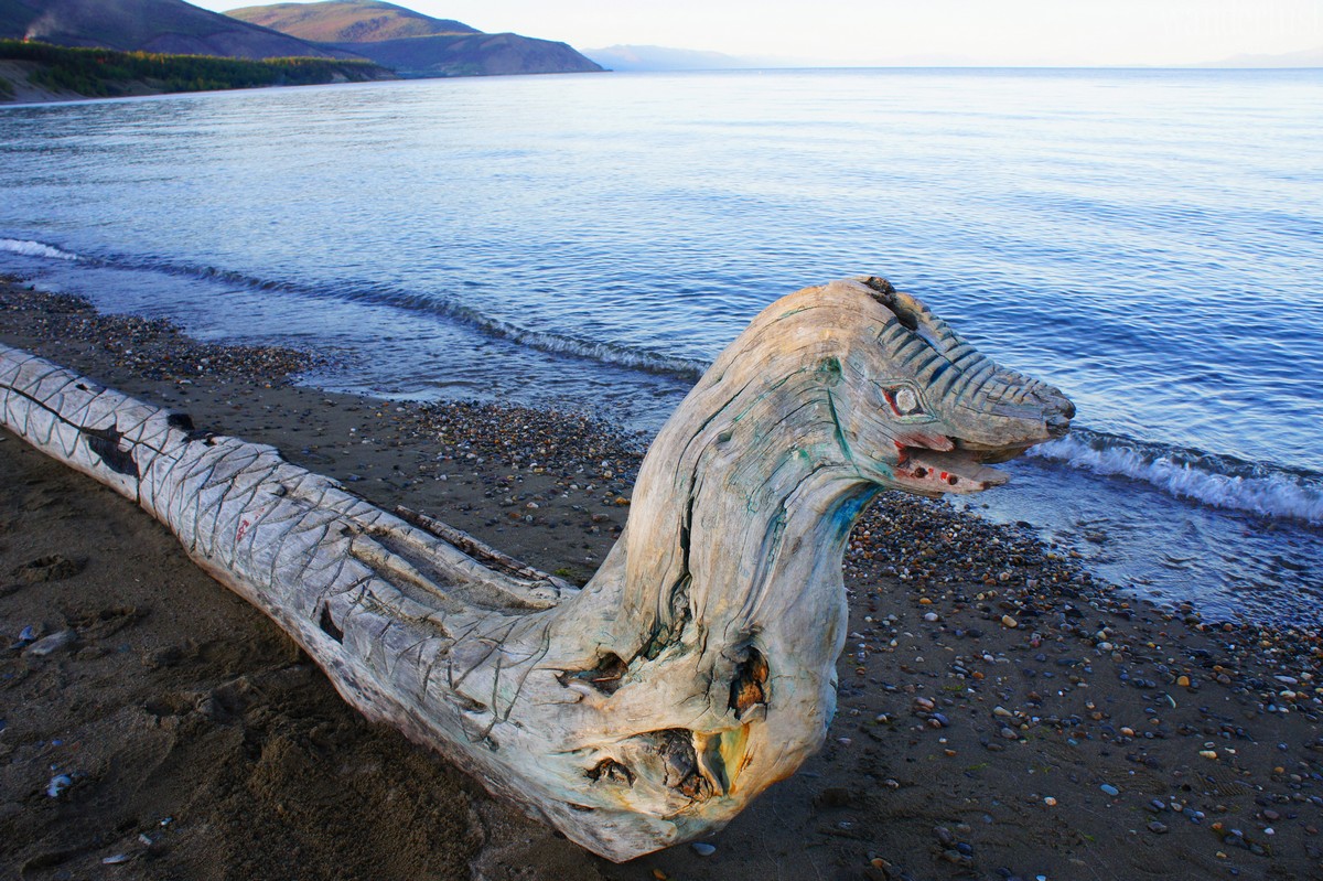 Tạp chí Du lịch Wanderlust Tips | Hồ Baikal: Nét huyền bí từ mặt hồ phẳng lặng 