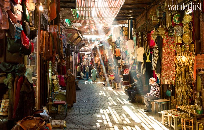 Tạp chí Du lịch Wanderlust Tips | Top điểm đến khiến các tín đồ mua sắm không thể bỏ qua