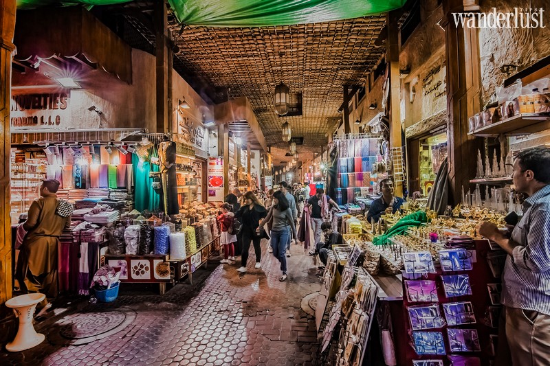 Tạp chí Du lịch Wanderlust Tips | Top điểm đến khiến các tín đồ mua sắm không thể bỏ qua