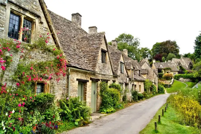 Bibury: Ngôi làng cổ trên hộ chiếu nước Anh 7 Tạp chí du lịch Wanderlust Tips | Bibury: Ngôi làng cổ trên hộ chiếu nước Anh