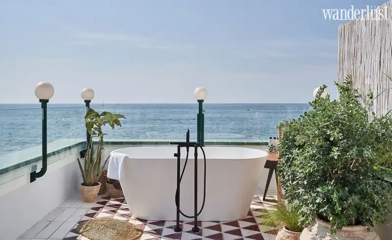 Tạp chí Du lịch Wanderlust Tips | Little Beach House: Địa điểm đi trốn xuất sắc nhất Barcelona