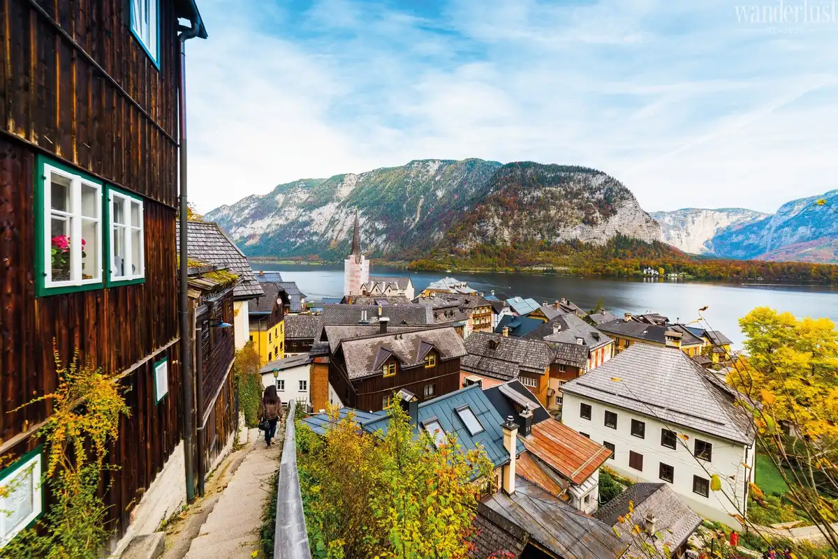 Tạp chí Du lịch Wanderlust Tips