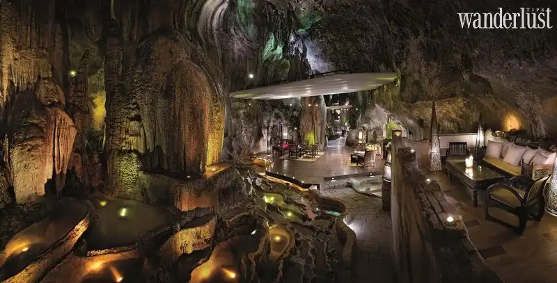 Tạp chí Du lịch Wanderlust Tips | Jeff’s Cellar: Quán bar độc đáo nằm trong hang động tại Malaysia