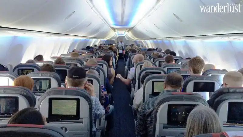 Phi công của hãng American Airlines dương tính với virus SARS-CoV-2 6 Tạp chí Du lịch Wanderlust Tips | Phi công của hãng American Airlines dương tính với virus SARS-CoV-2