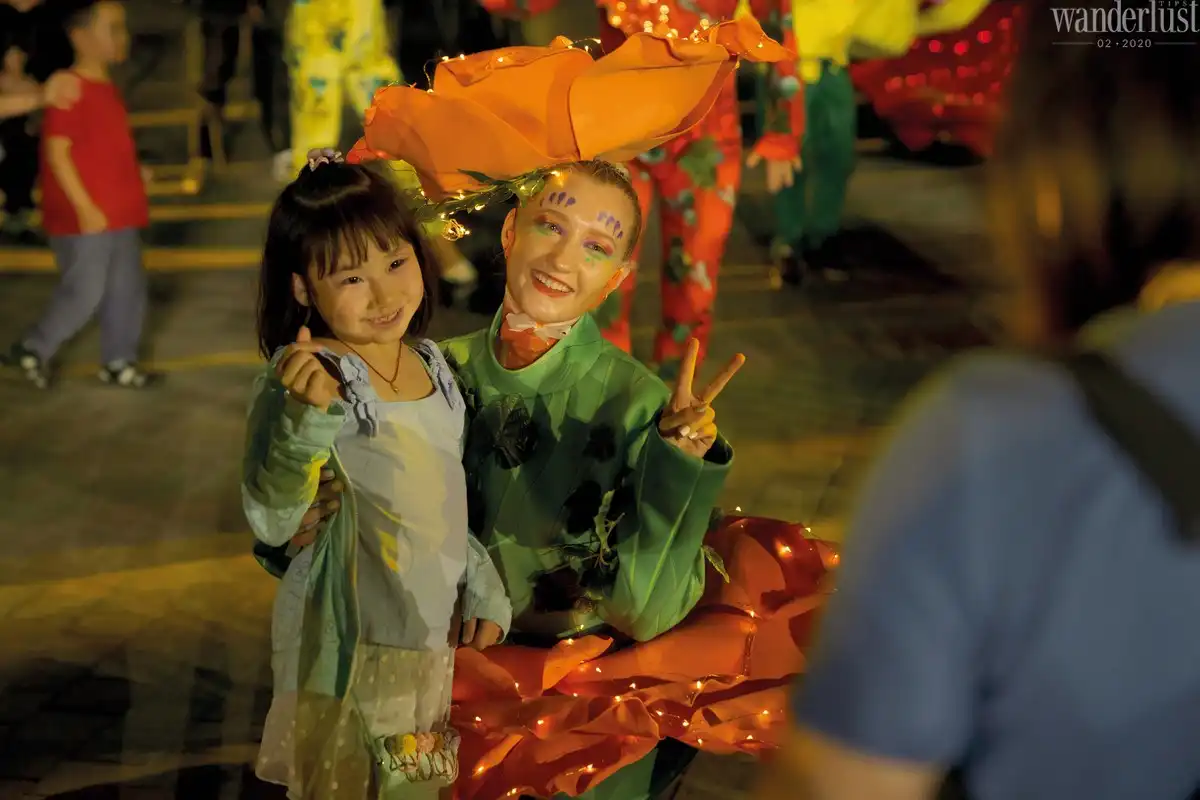 Đạo diễn Việt Tú: TATA show, siêu phẩm giải trí dành cho mọi lứa tuổi 10 Tạp chí Du lịch Wanderlust Tips | Trò chuyện cùng đạo diễn Việt Tú