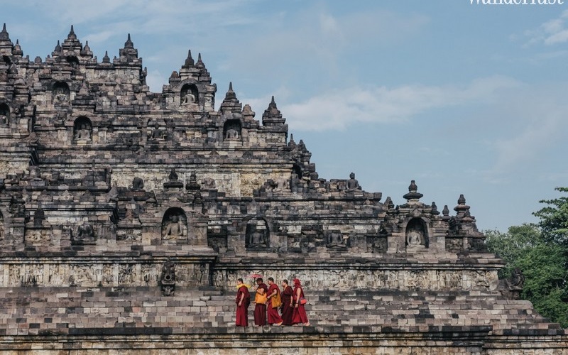 Ghé thăm kỳ quan Phật giáo Borobudur tại Indonesia