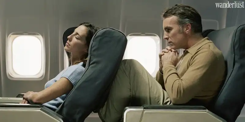 Làm sao để ngủ ngon trên chuyến bay dài? 9 tap chi wanderlust tips bi quyet de co mot giac ngu ngon tren may bay7