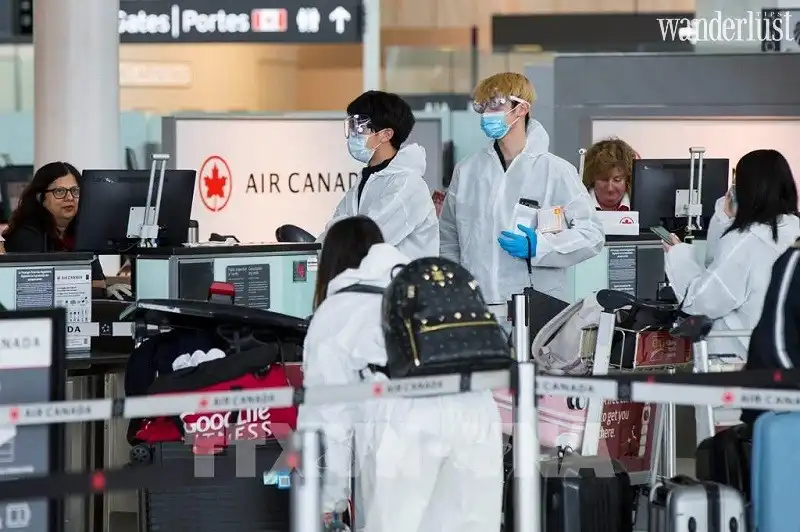 Canada yêu cầu hành khách đi máy bay phải đeo khẩu trang 6 Tạp chí Wanderlust Tips | Canada yêu cầu hành khách đi máy bay phải đeo khẩu trang
