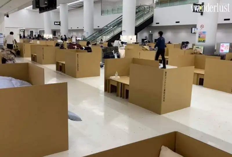 Tạp chí Wanderlust Tips | Kỳ lạ khách sạn bằng giấy ở sân bay Narita