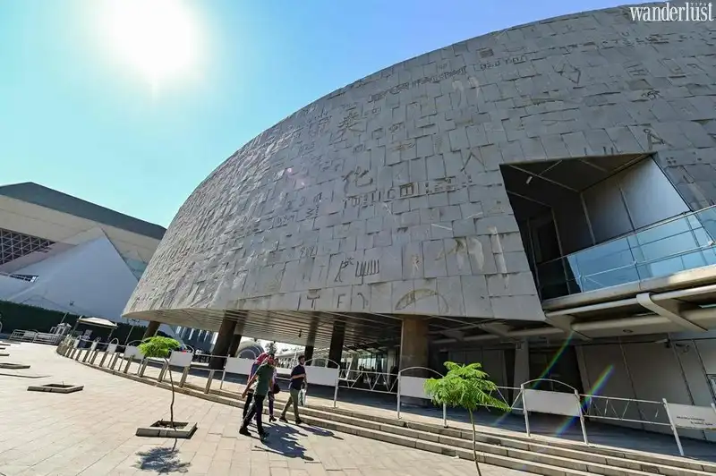 Tạp chí Du lịch Wanderlust Tips | Ngắm nhìn những tòa nhà tạc từ đá ngoạn mục