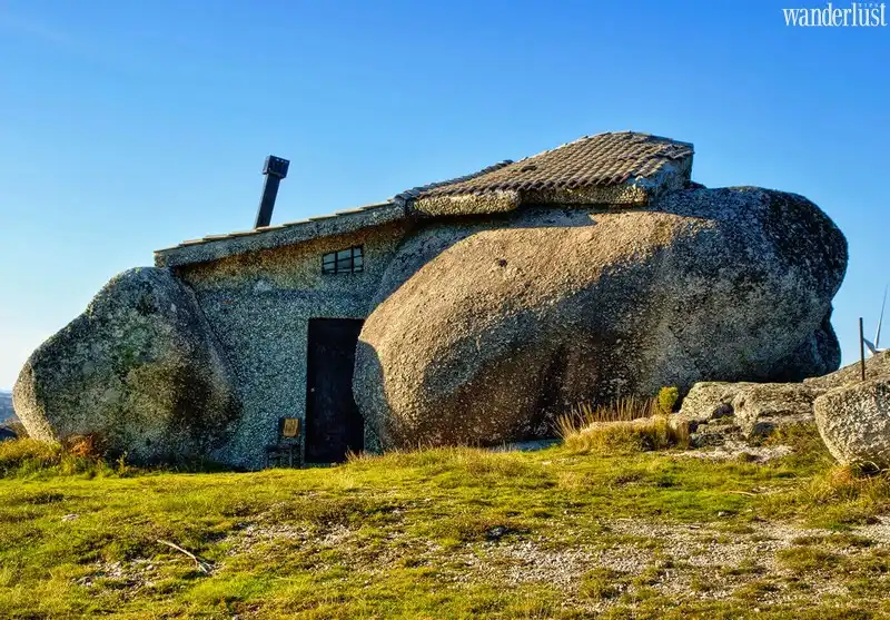 Tạp chí Du lịch Wanderlust Tips | Ngắm nhìn những tòa nhà tạc từ đá ngoạn mục