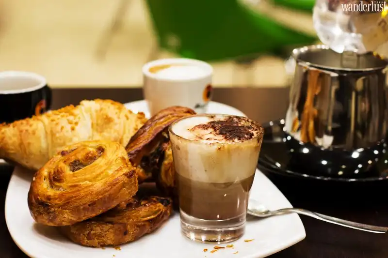 Tạp chí Du lịch Wanderlust Tips | Thức dậy và thưởng thức bữa sáng điển hình trên khắp thế giới