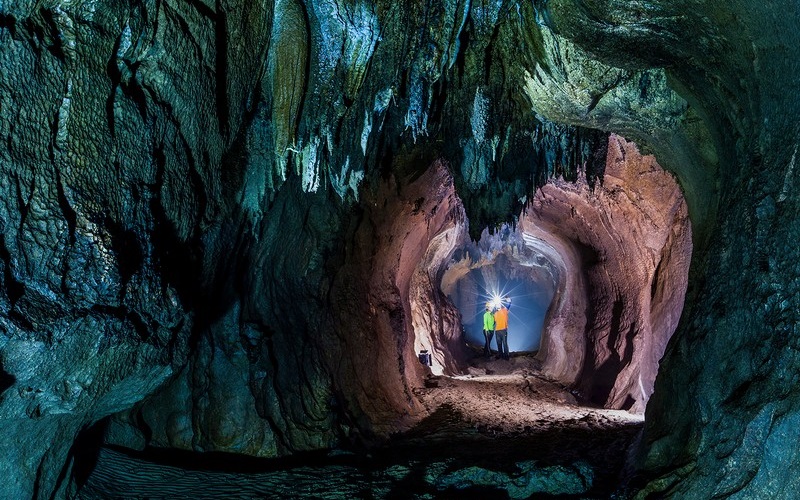 Hot: Quảng Bình phát hiện thêm 12 hang động mới Hot: Quảng Bình phát hiện thêm 12 hang động mới