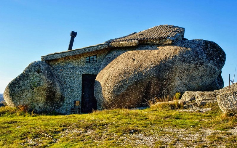 Ngắm nhìn những tòa nhà tạc từ đá đẹp ngoạn mục