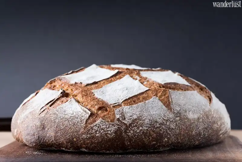 Sững sờ trước 5 ổ bánh mì có giá đắt “cắt cổ” 8 Tạp chí Du lịch Wanderlust Tips | Sững sờ trước 5 ổ bánh mì có giá đắt “cắt cổ”