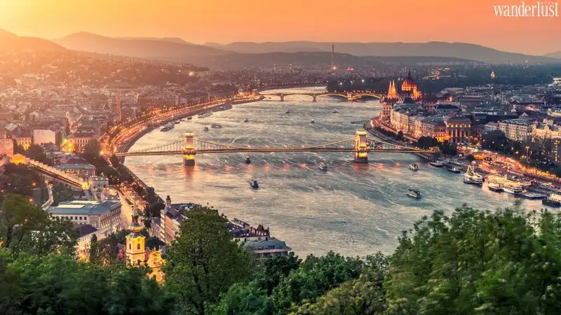 Tạp chí Du lịch Wanderlust Tips | Du lịch Budapest: Thành phố của cổ kính và mộng mơ